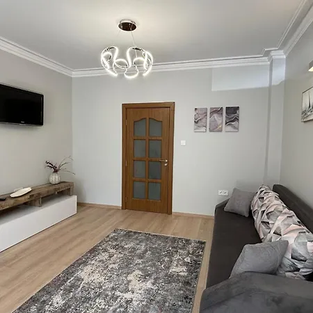 Garden View Center Apartment Sofia