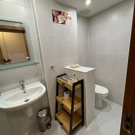 Garden View Center Apartman *