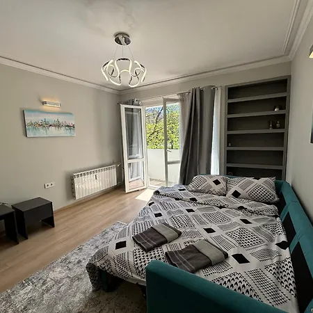 Garden View Center סופיה